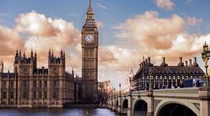 Презентація "London is the capital of Great Britain".